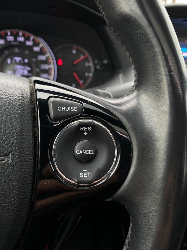 2017 Honda Accord Sport | LEATHER | SUNROOF Photo