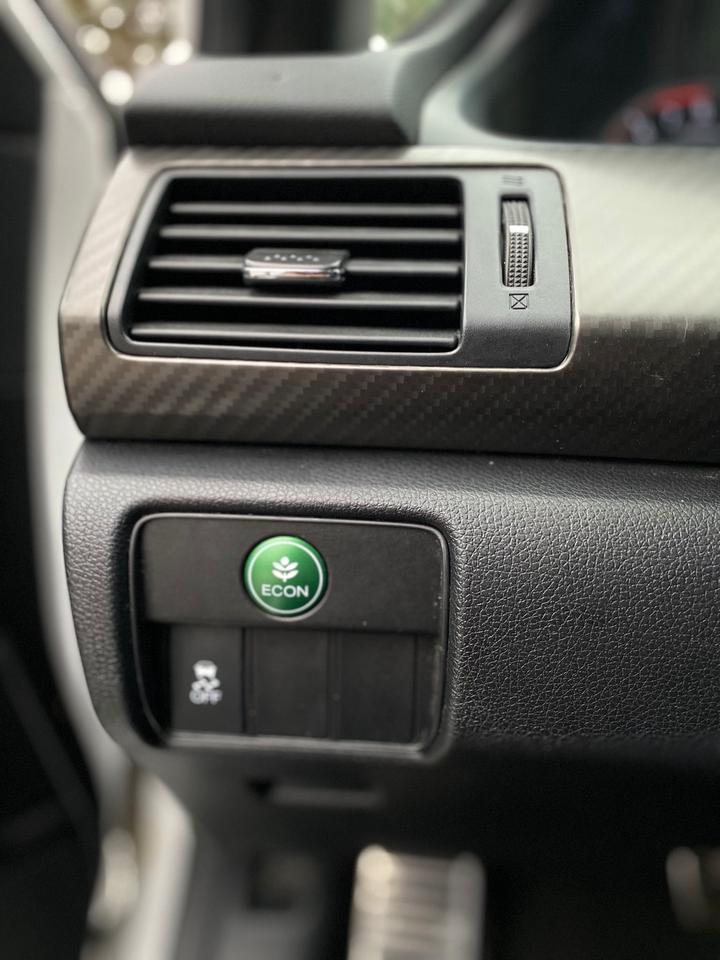 2017 Honda Accord Sport | LEATHER | SUNROOF Photo