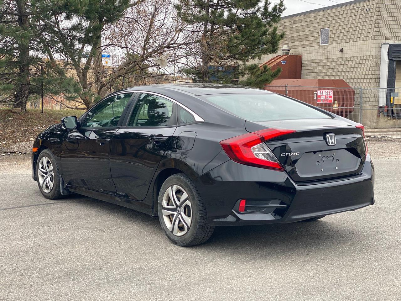 2018 Honda Civic LX Photo