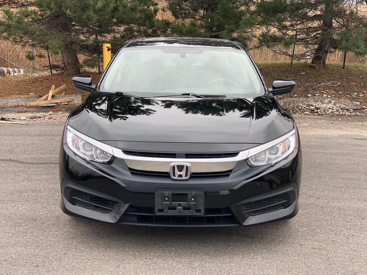 2018 Honda Civic LX Photo