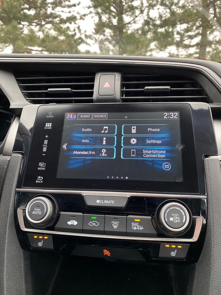 2018 Honda Civic LX Photo