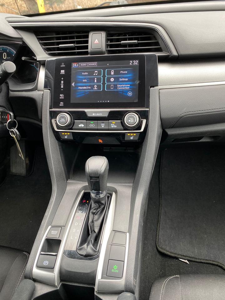 2018 Honda Civic LX Photo