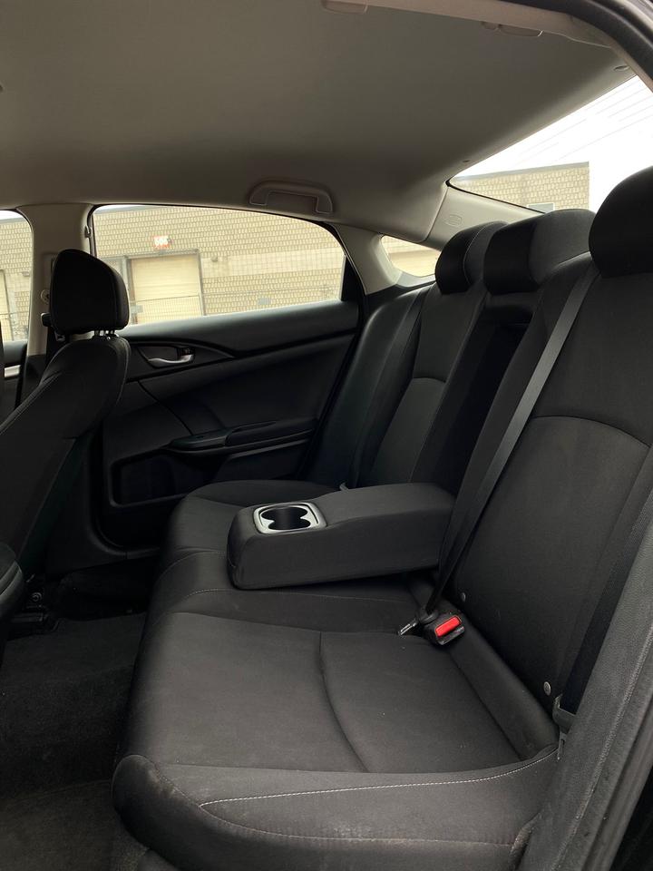 2018 Honda Civic LX Photo