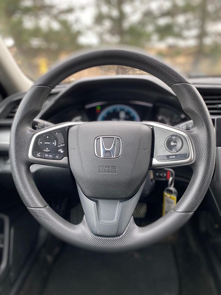 2018 Honda Civic SE Photo
