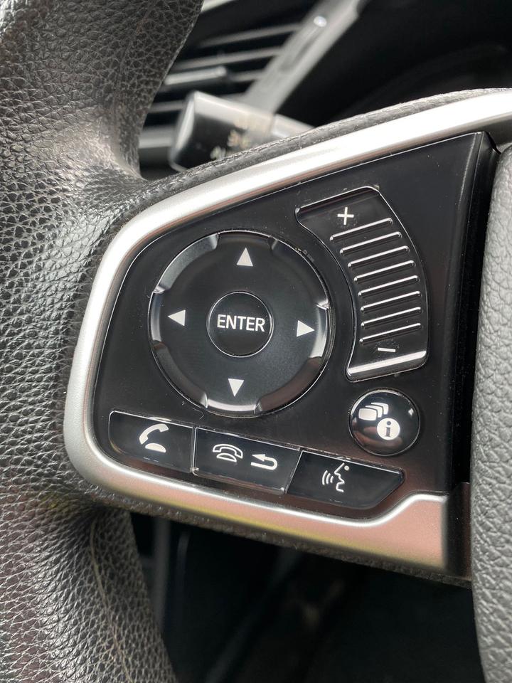 2018 Honda Civic SE Photo