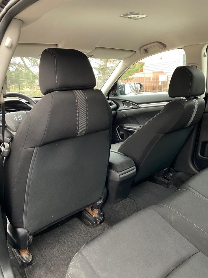 2018 Honda Civic LX Photo