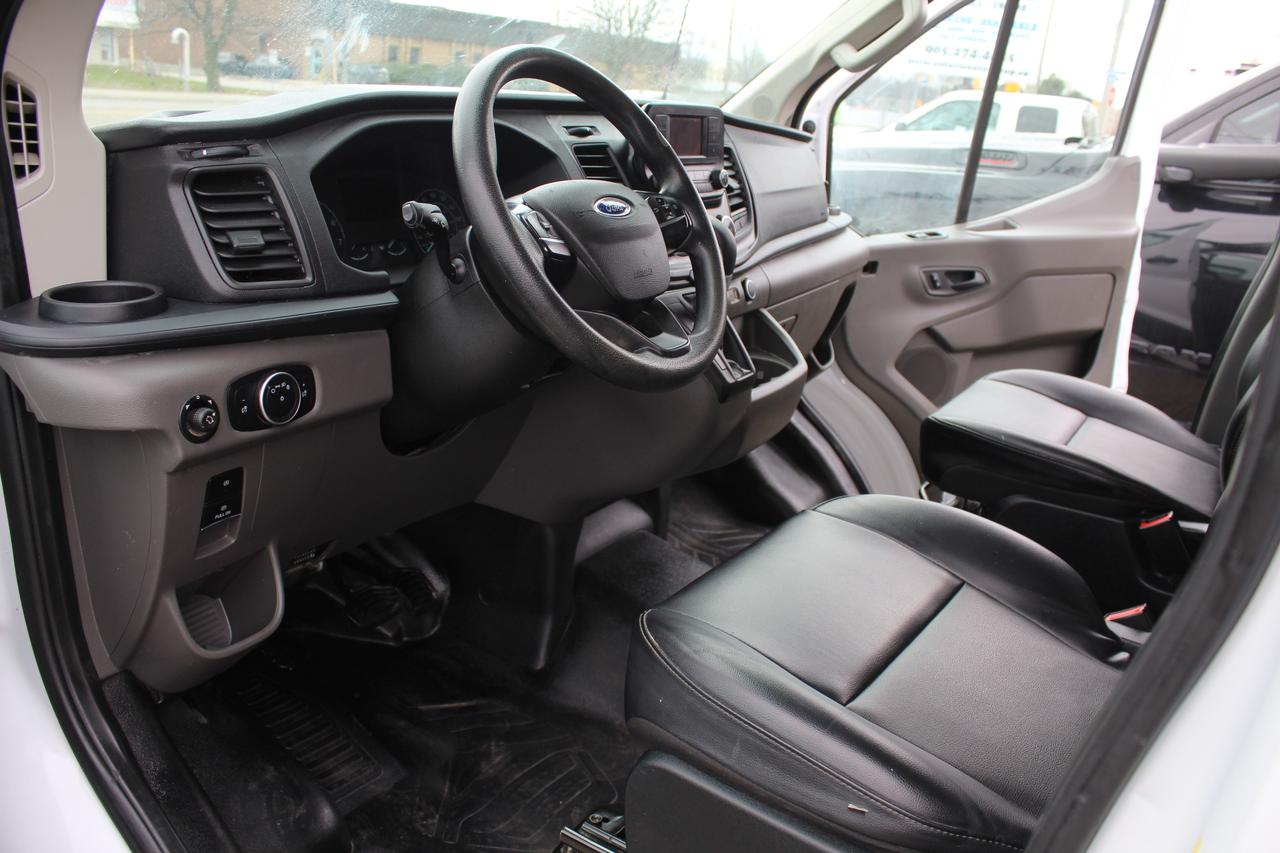 2021 Ford Transit T 250 Low Roof 130" Divider Leatherette seat Photo