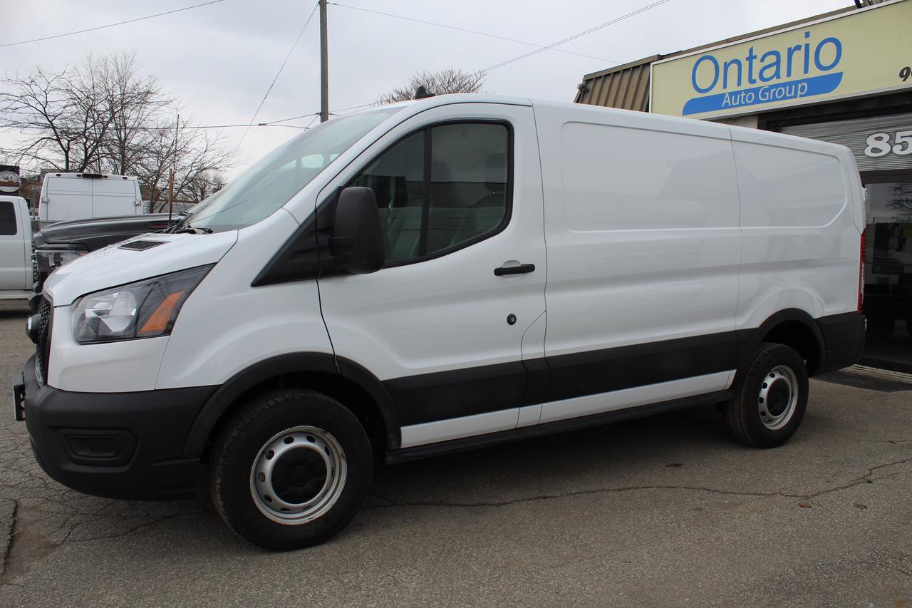 2021 Ford Transit T 250 Low Roof 130" Divider Leatherette seat Photo