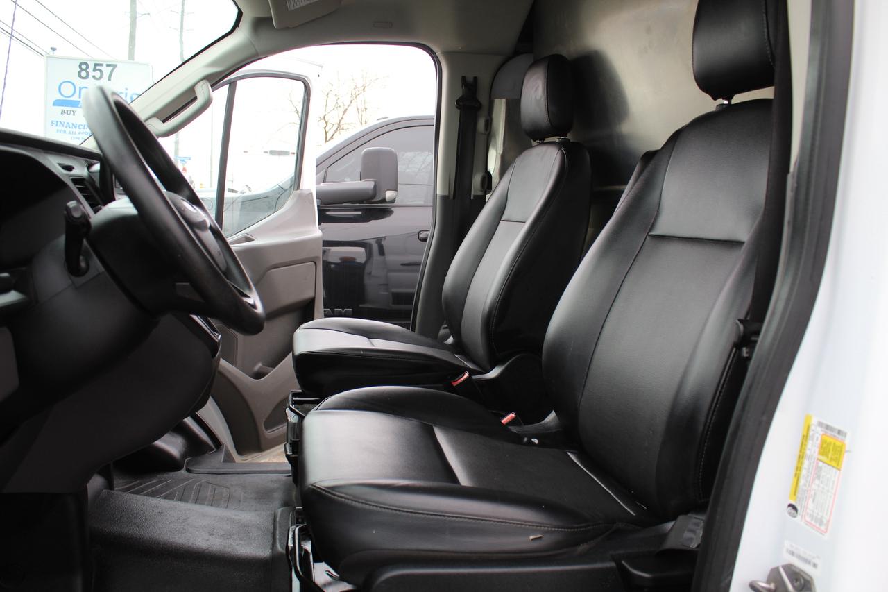 2021 Ford Transit T 250 Low Roof 130" Divider Leatherette seat Photo