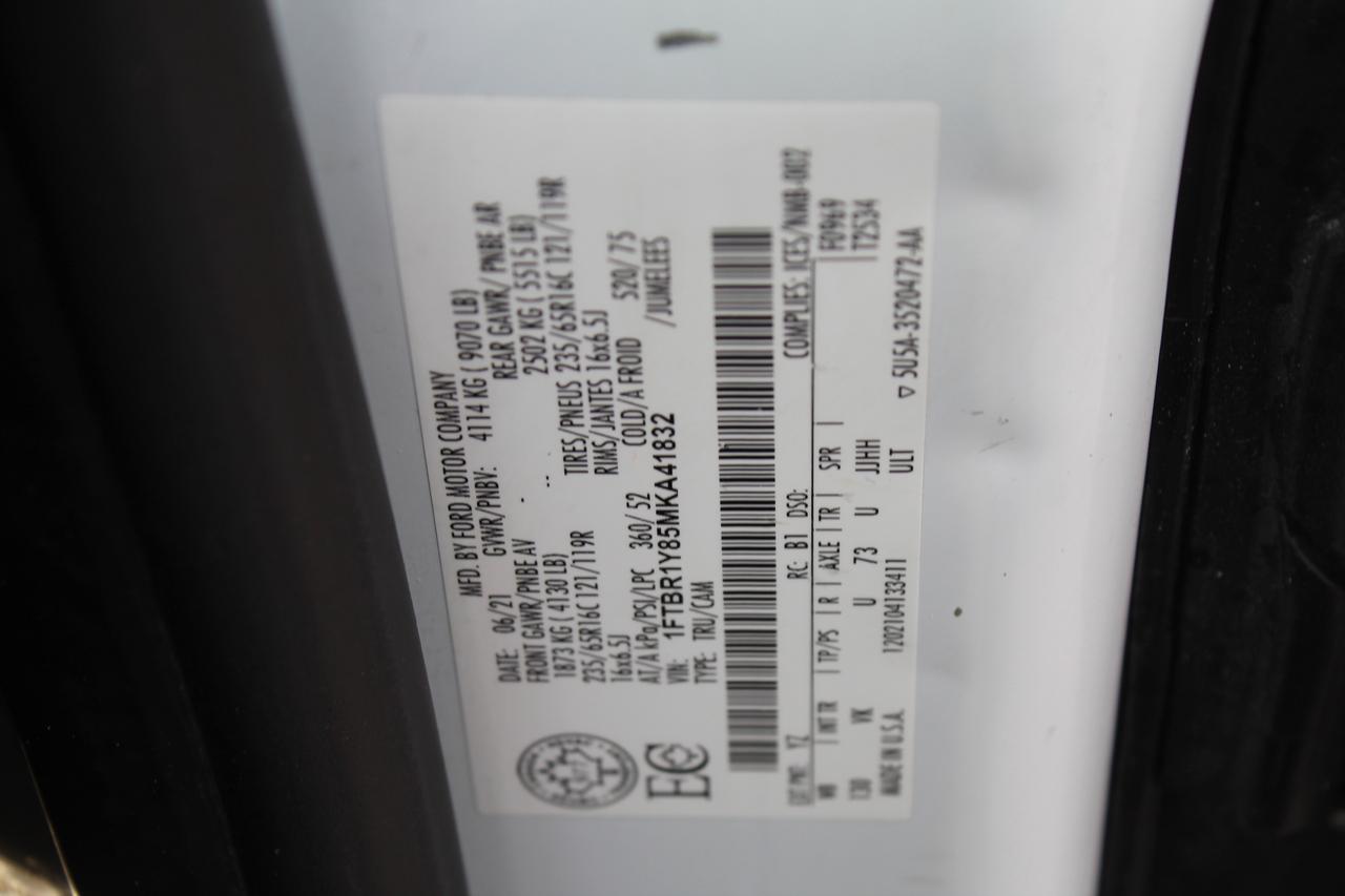 2021 Ford Transit T 250 Low Roof 130" Divider Leatherette seat Photo