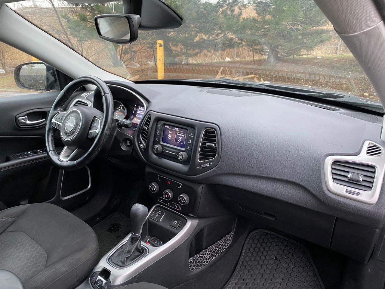 2018 Jeep Compass Sport | NO ACCIDENT Photo