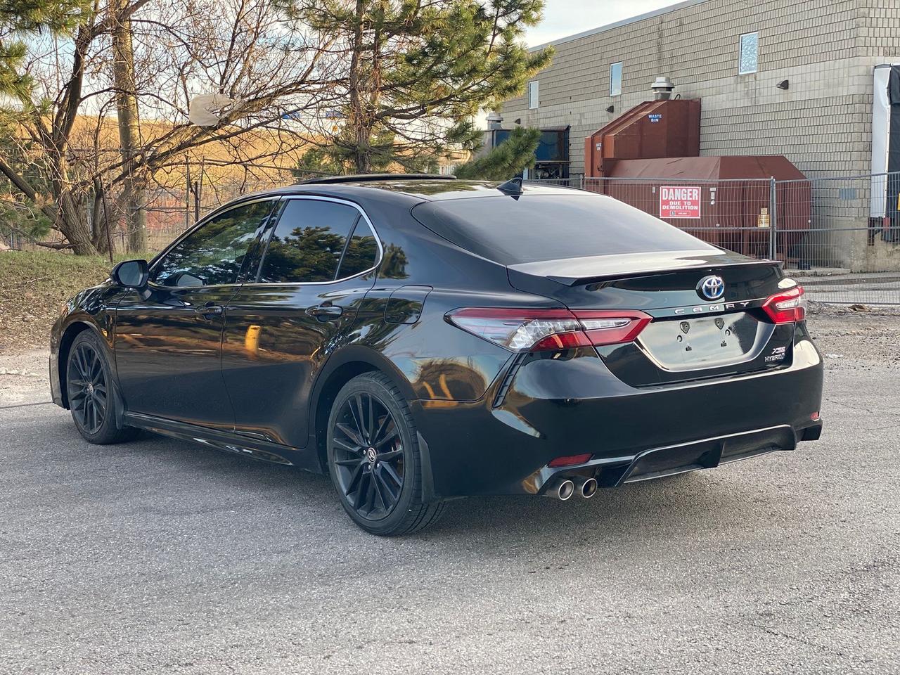 2023 Toyota Camry XSE HYBRID | SUROOF | LEATHER Photo