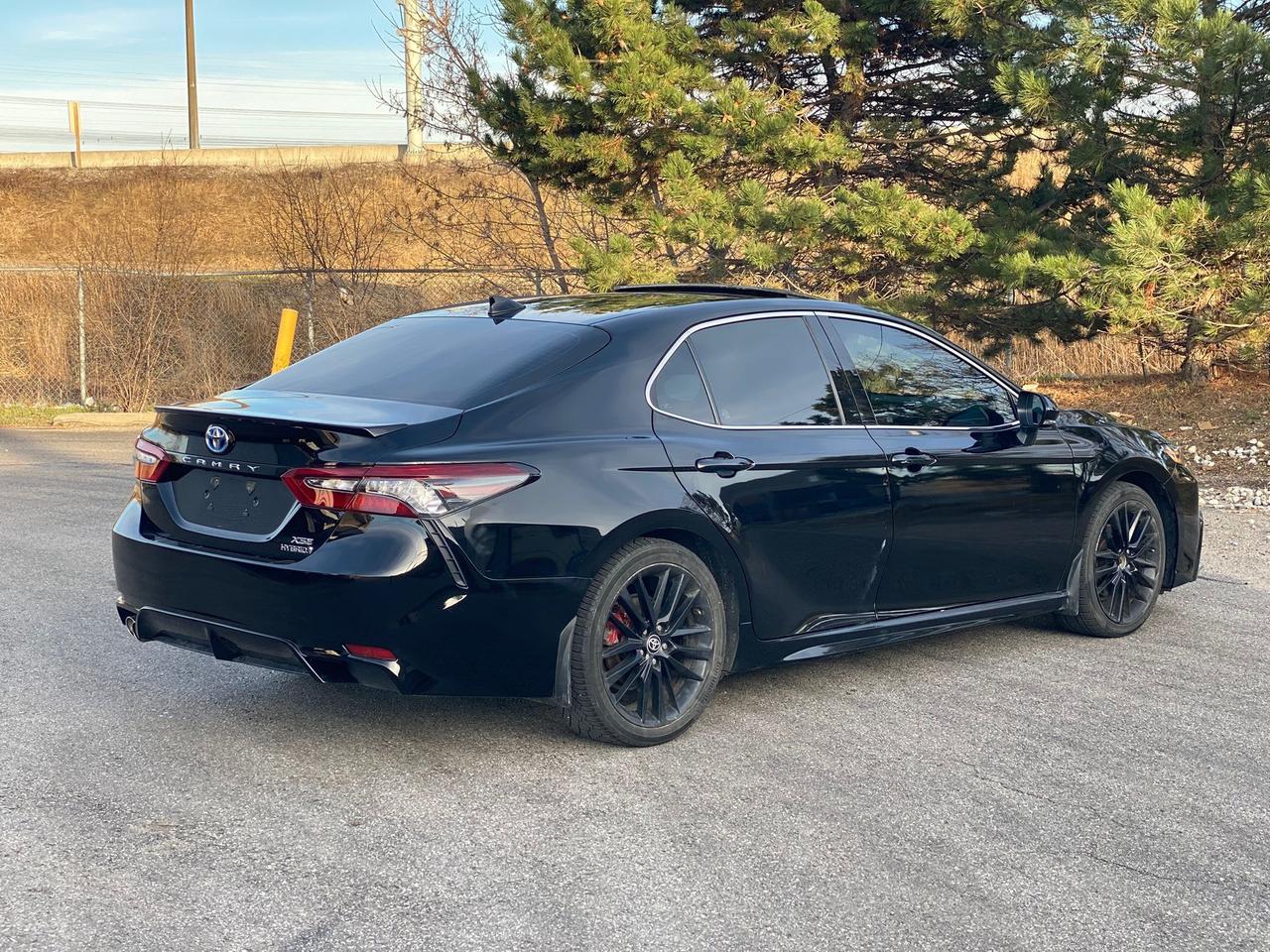 2023 Toyota Camry XSE HYBRID | SUROOF | LEATHER Photo