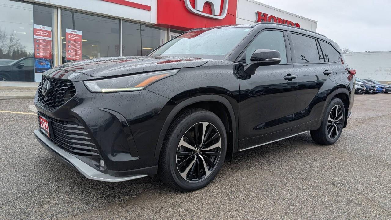 2022 Toyota Highlander XSE 4dr All-Wheel Drive Photo0