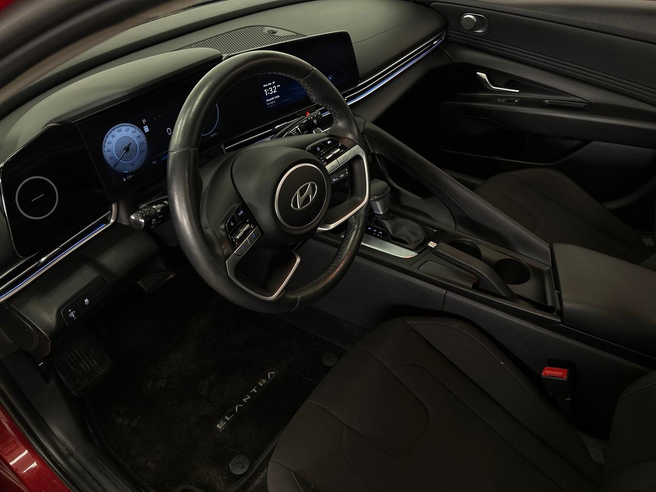 2024 Hyundai Elantra PREFERRED 4DR SEDAN Photo