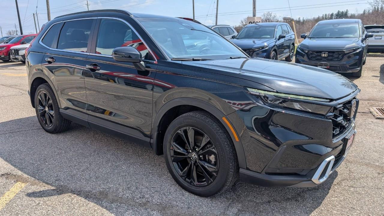 2023 Honda CR-V Hybrid Touring 4dr All-Wheel Drive Photo