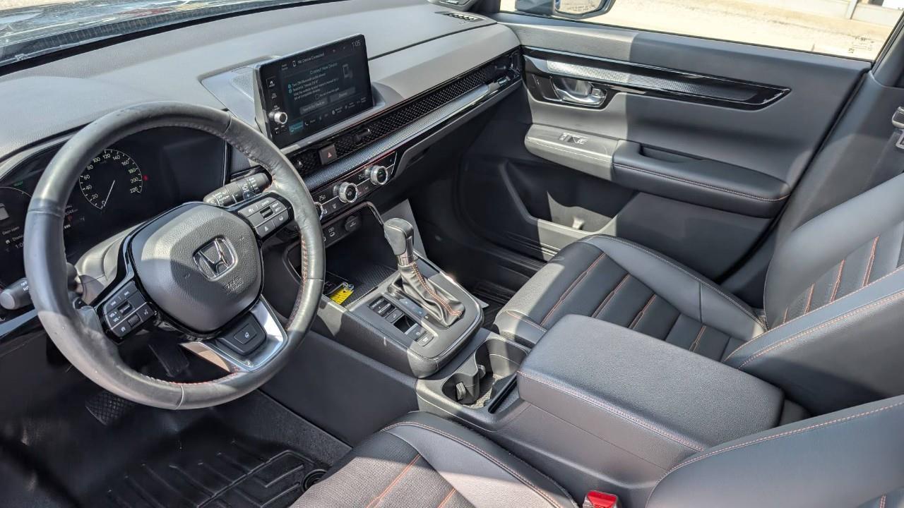 2023 Honda CR-V Hybrid Touring 4dr All-Wheel Drive Photo