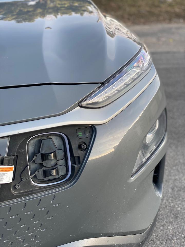 2019 Hyundai Kona EV ELECTRIC ONE OWNER NO ACCIDENT Photo