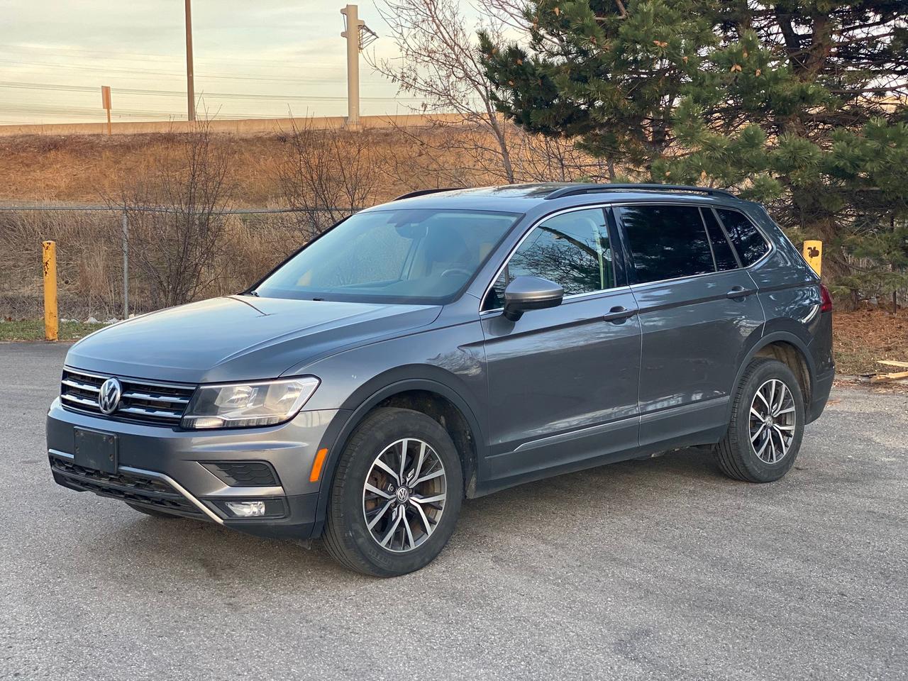 2019 Volkswagen Tiguan COMFORTLINE | PANOROOF | LEATHER | NO ACCIDENT | O Photo