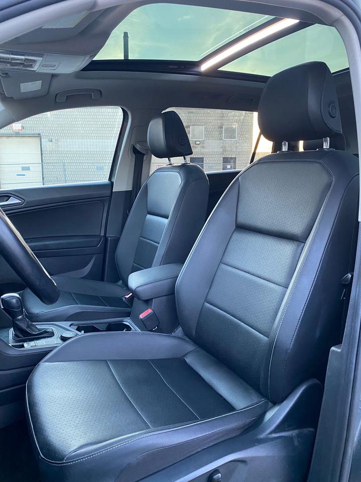 2019 Volkswagen Tiguan COMFORTLINE | PANOROOF | LEATHER | NO ACCIDENT | O Photo