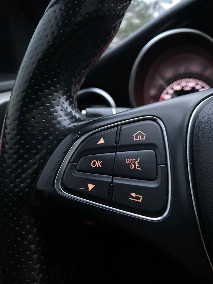 2015 Mercedes-Benz C-Class C300 | PANOROOF | LEATHER Photo