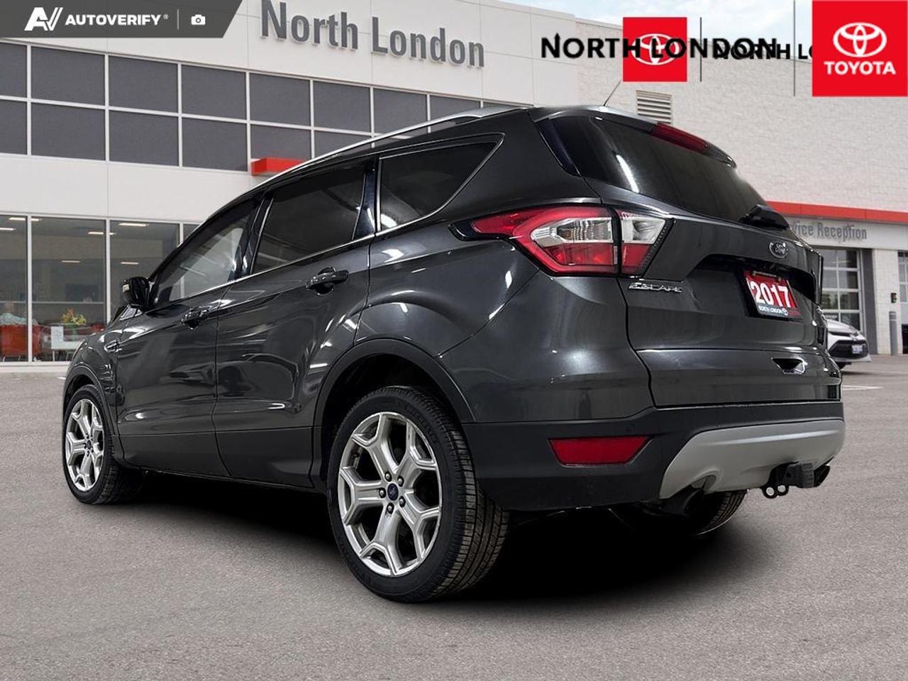 2017 Ford Escape Titanium 4dr Front-Wheel Drive Photo3