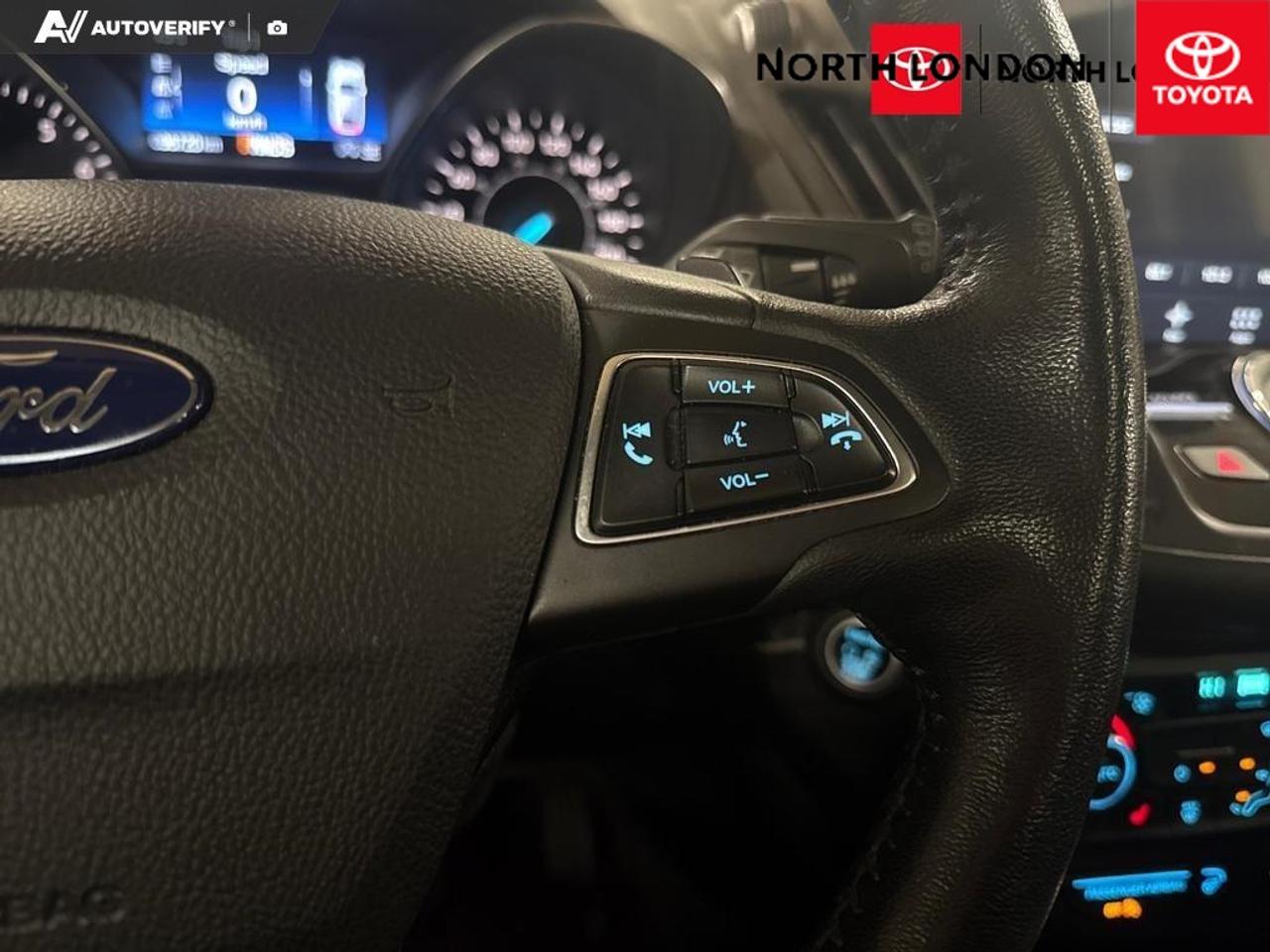 2017 Ford Escape Titanium 4dr Front-Wheel Drive Photo