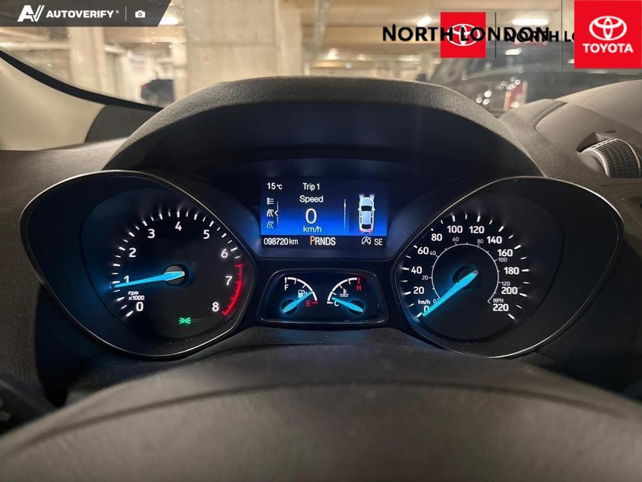 2017 Ford Escape Titanium 4dr Front-Wheel Drive Photo