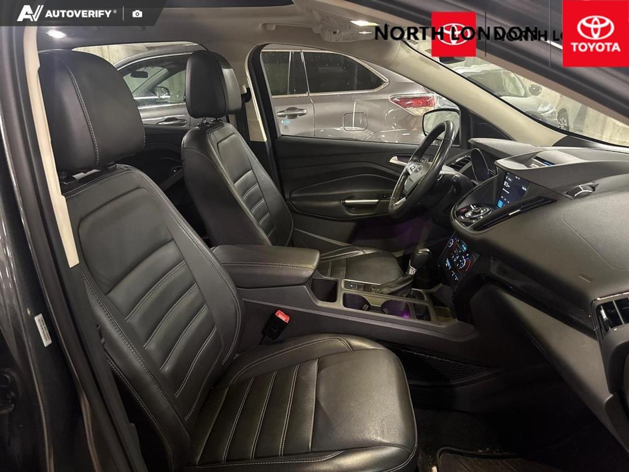 2017 Ford Escape Titanium 4dr Front-Wheel Drive Photo