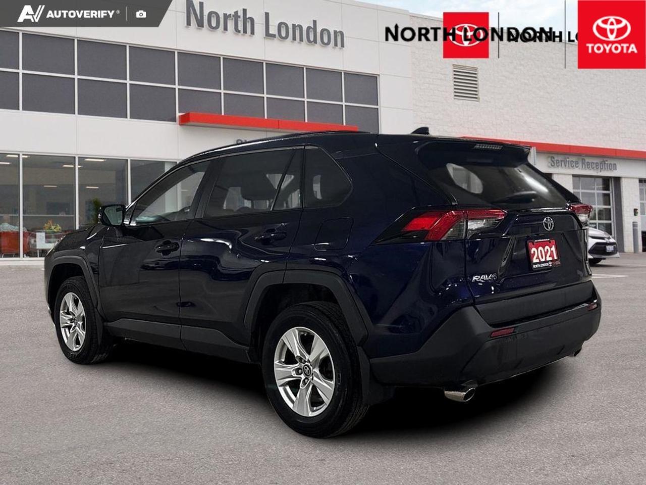 2021 Toyota RAV4 XLE 4dr Front-wheel Drive Photo3