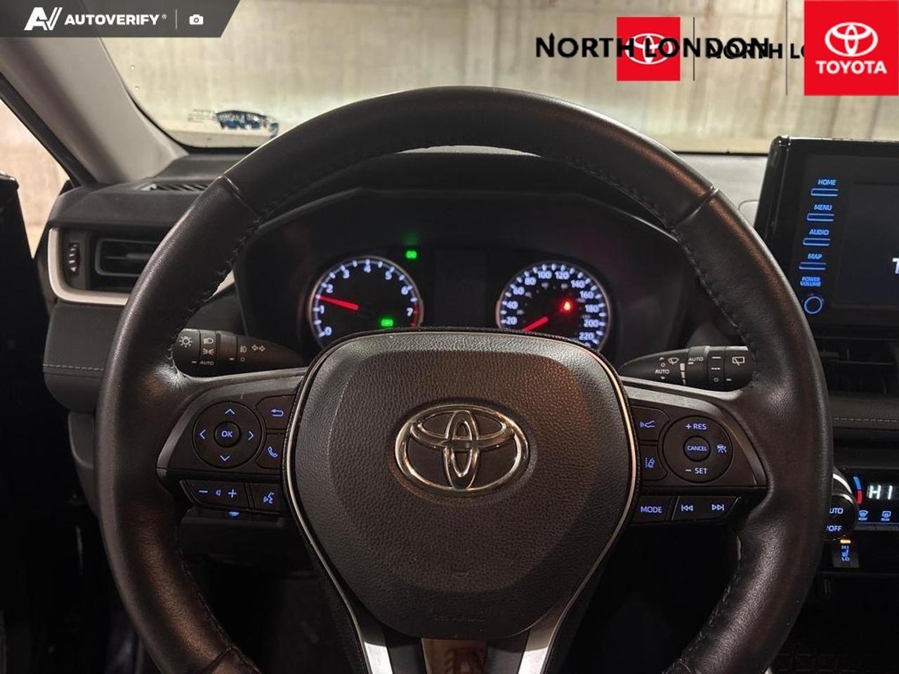2021 Toyota RAV4 XLE 4dr Front-wheel Drive Photo