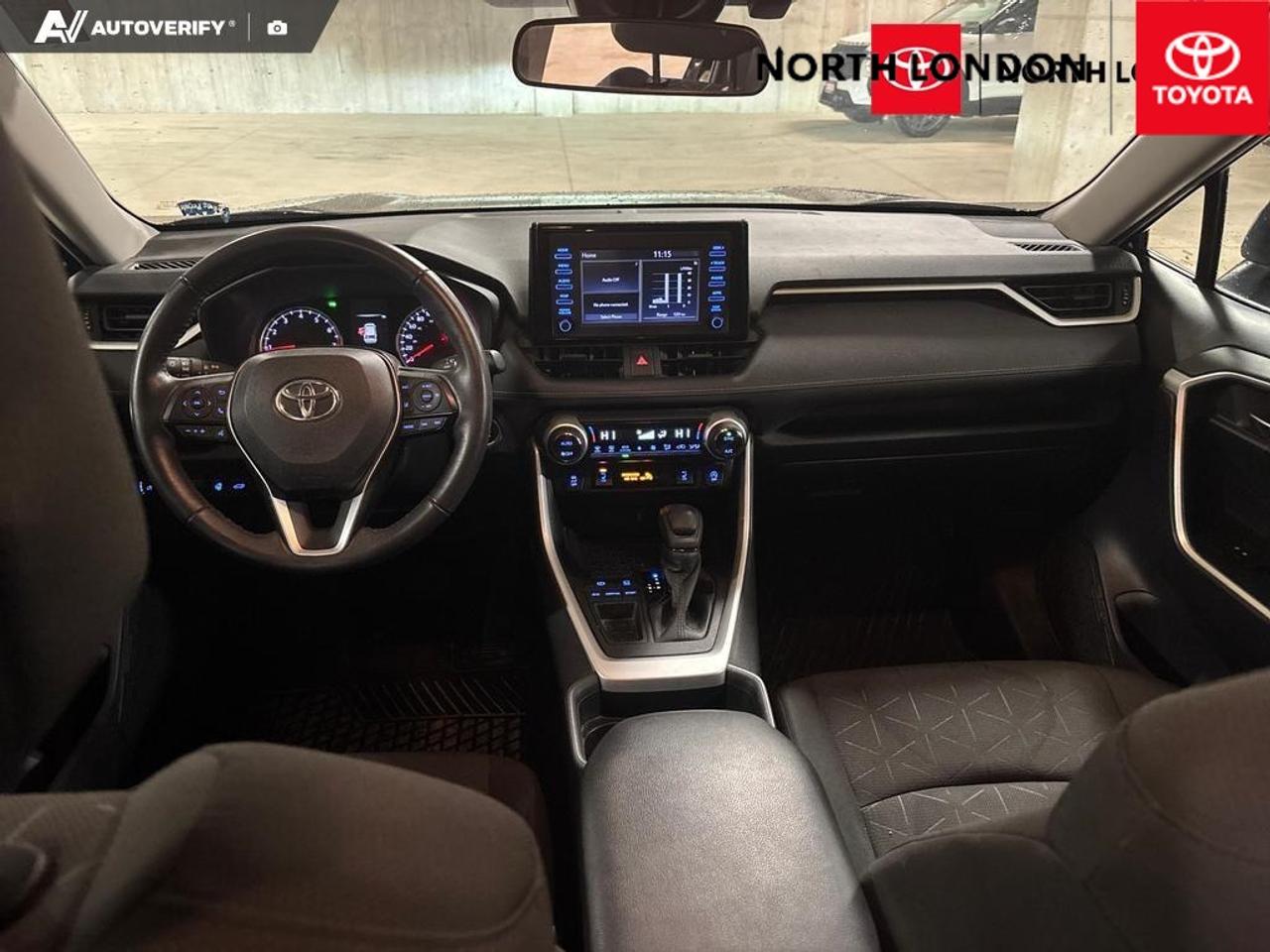 2021 Toyota RAV4 XLE 4dr Front-wheel Drive Photo