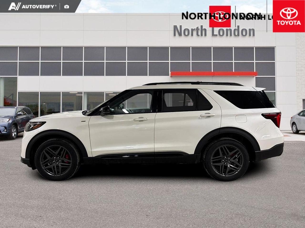 2025 Ford Explorer ST-Line 4dr 4x4 Photo
