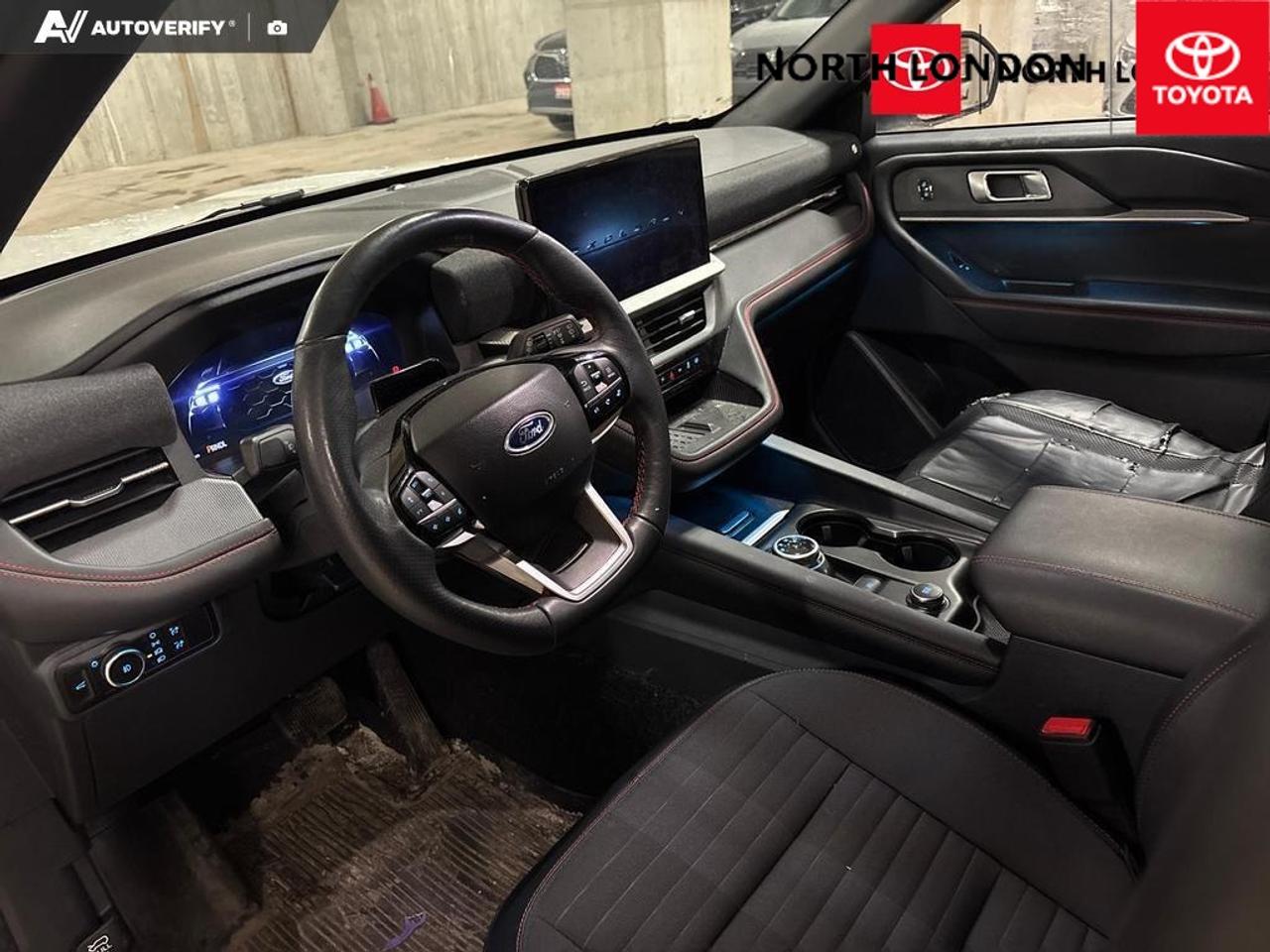 2025 Ford Explorer ST-Line 4dr 4x4 Photo