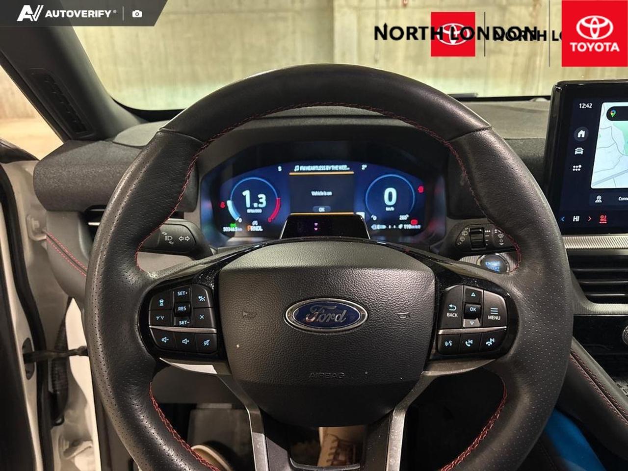 2025 Ford Explorer ST-Line 4dr 4x4 Photo