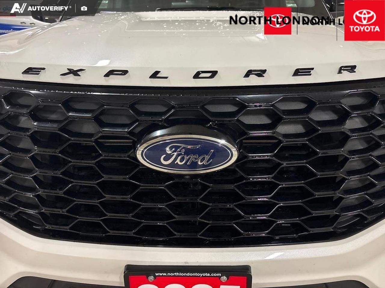 2025 Ford Explorer ST-Line 4dr 4x4 Photo