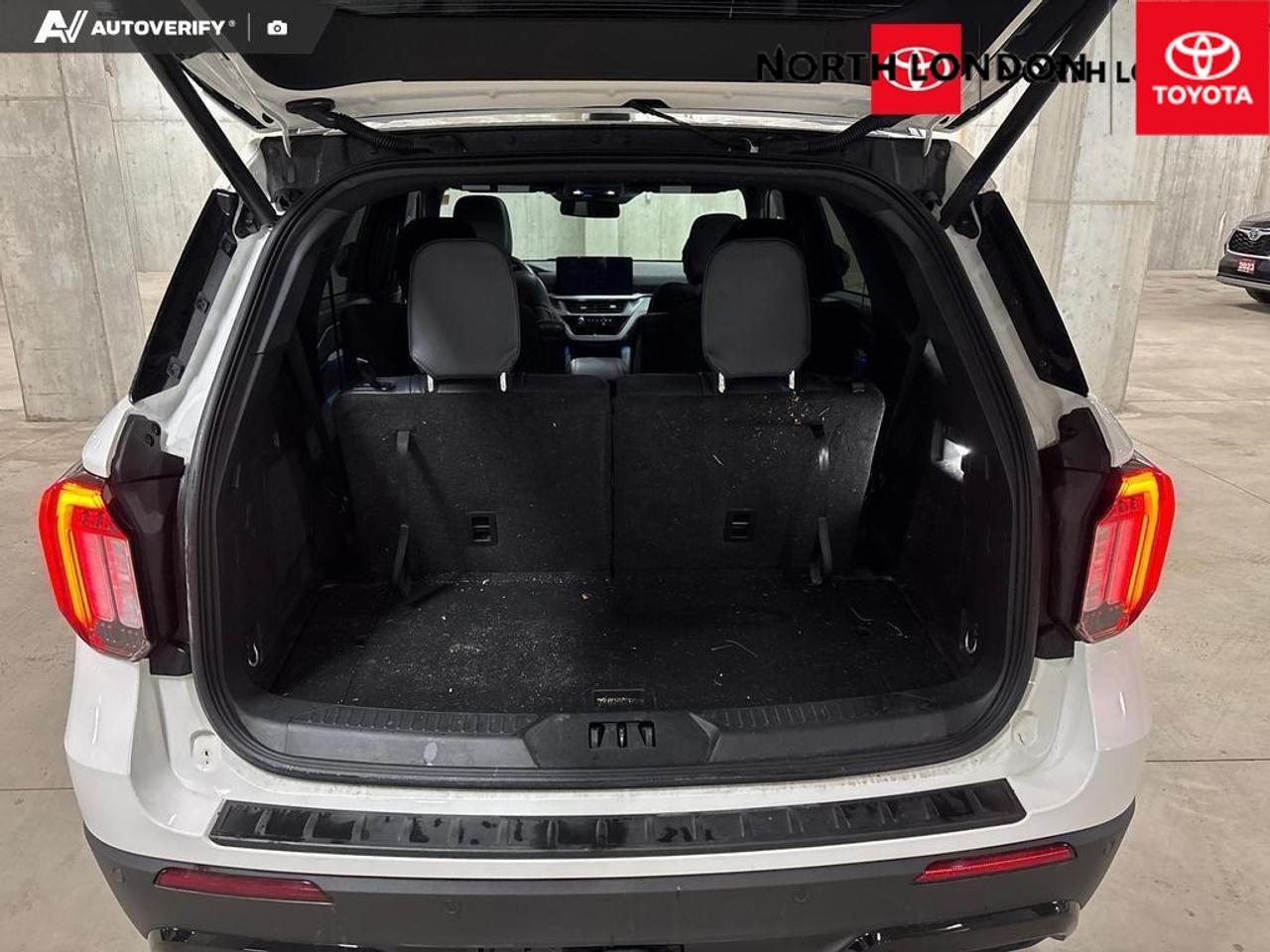 2025 Ford Explorer ST-Line 4dr 4x4 Photo