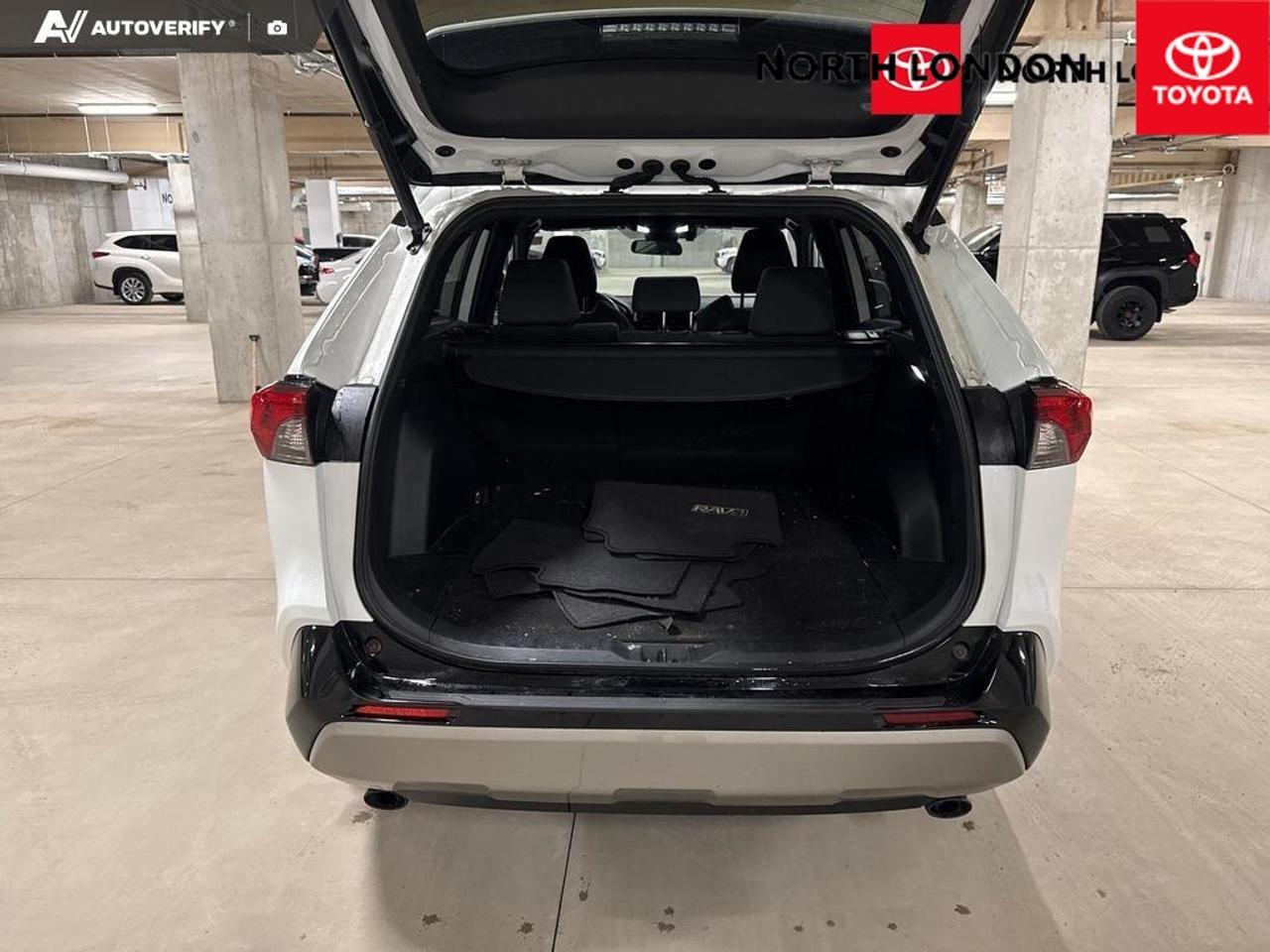 2023 Toyota RAV4 Hybrid SE 4dr All-Wheel Drive Photo