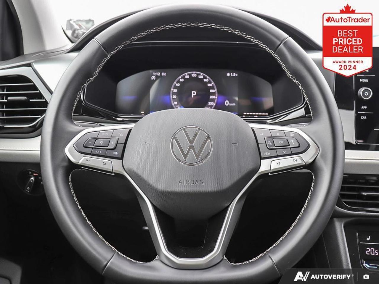 2025 Volkswagen Taos Trendline 4dr All-Wheel Drive 4MOTION Photo