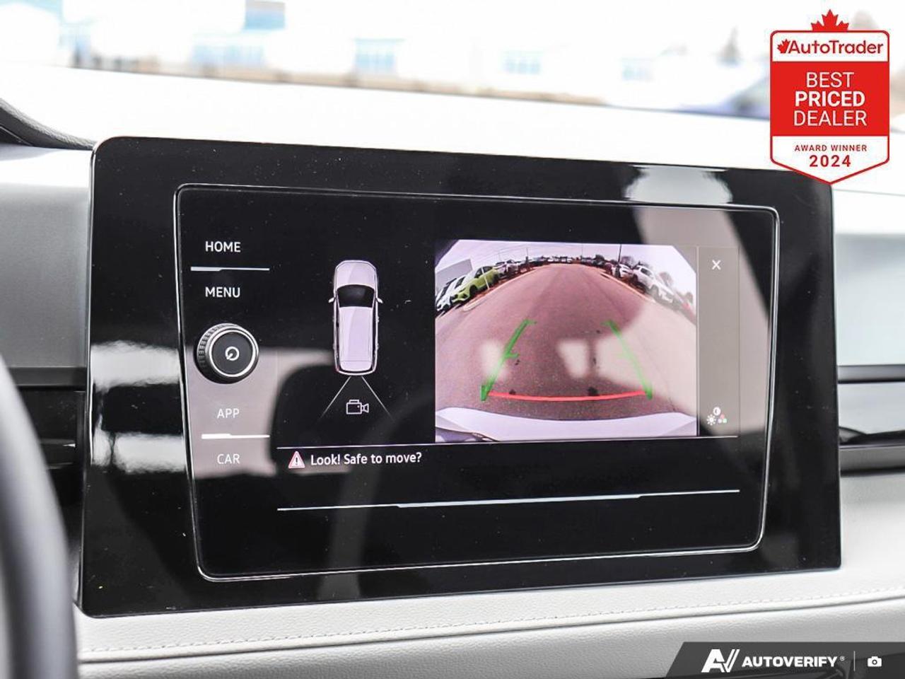 2025 Volkswagen Taos Trendline 4dr All-Wheel Drive 4MOTION Photo