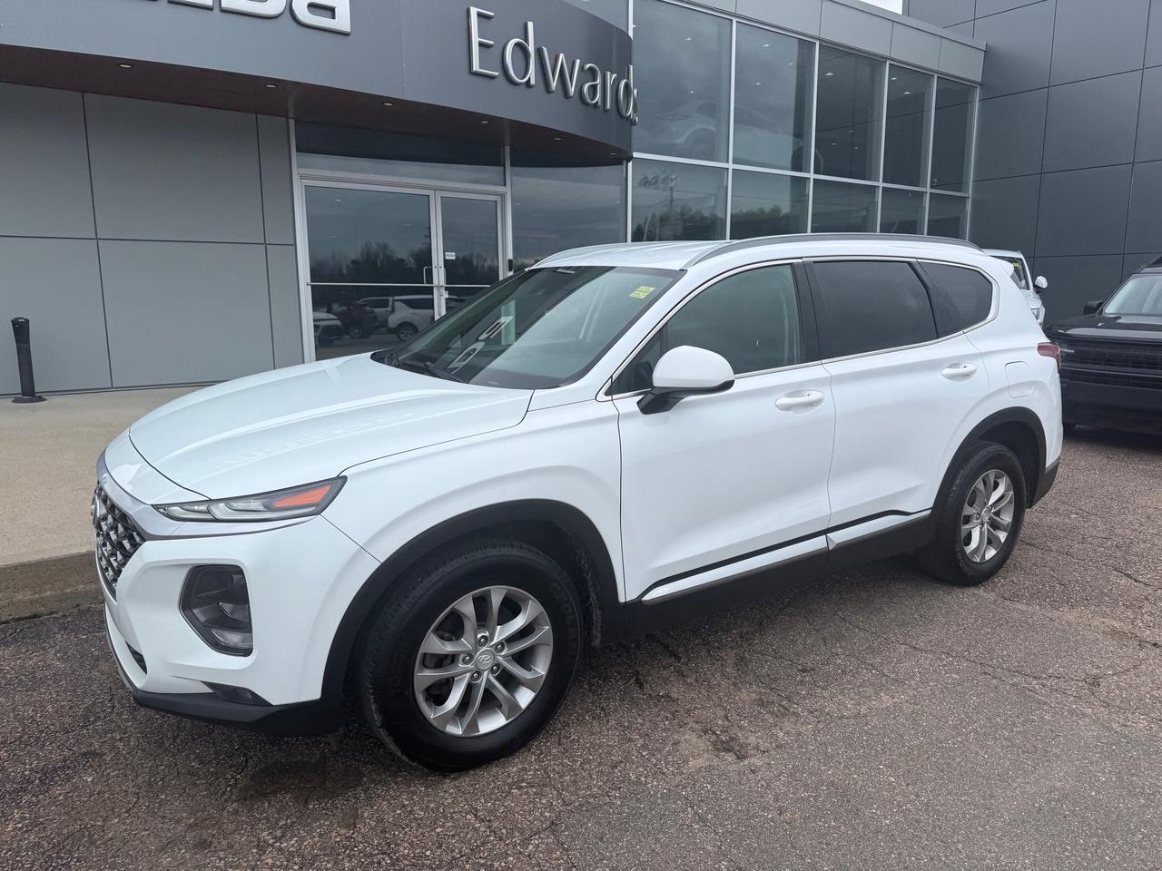 2019 Hyundai Santa Fe Essential w/Safety Package (A8) 4dr All-Wheel Drive Photo