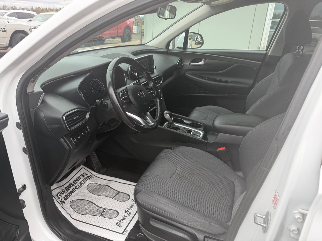 2019 Hyundai Santa Fe Essential w/Safety Package (A8) 4dr All-Wheel Drive Photo