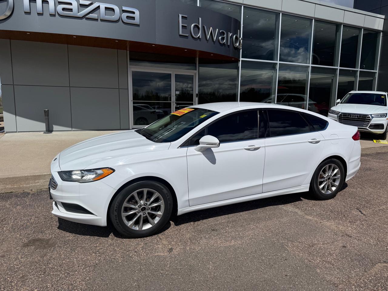 2017 Ford Fusion SE 4dr Front-wheel Drive Sedan Photo