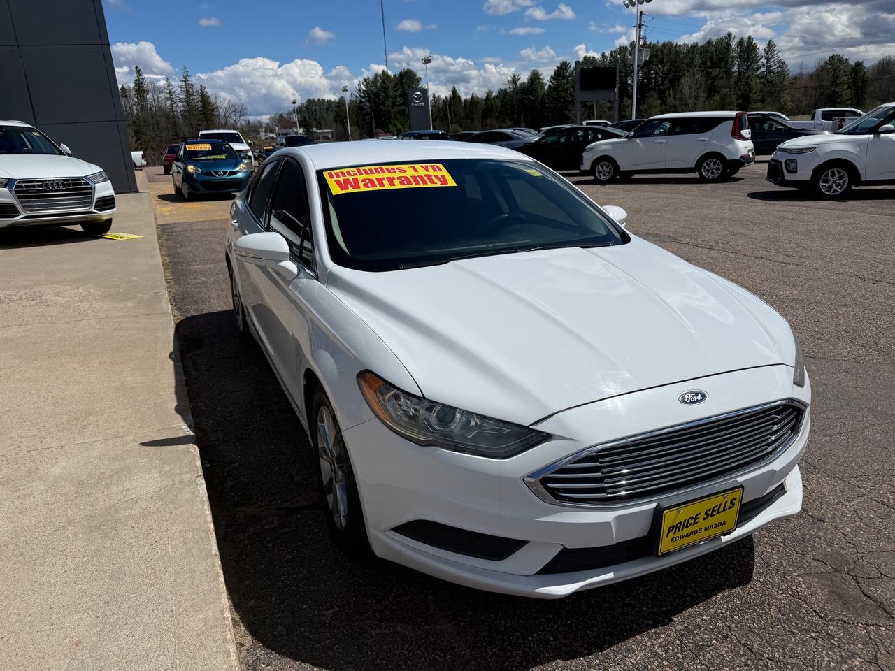 2017 Ford Fusion SE 4dr Front-wheel Drive Sedan Photo