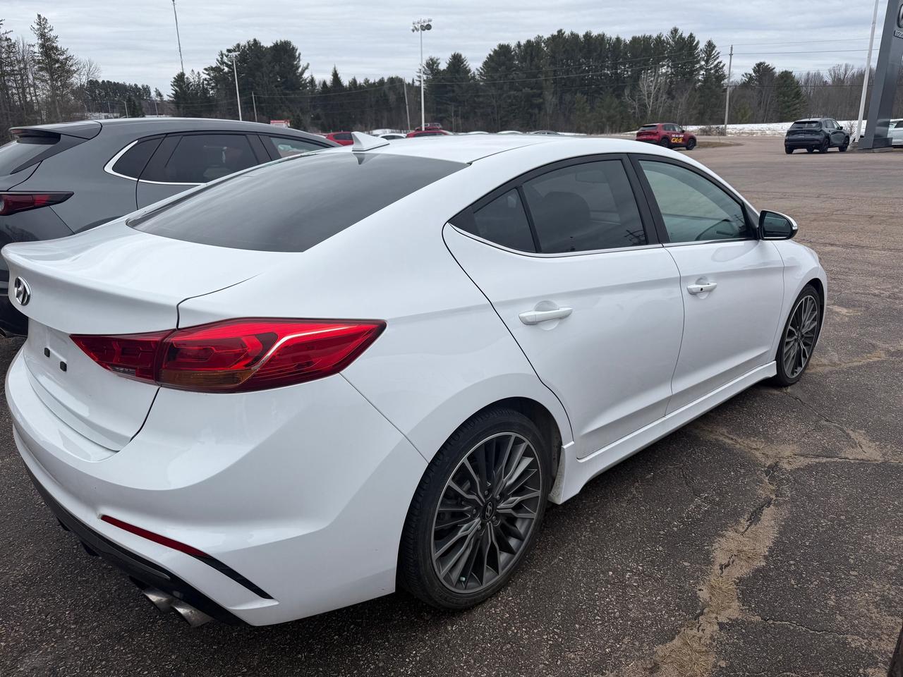 2018 Hyundai Elantra Sport (M6) 4dr Sedan Photo