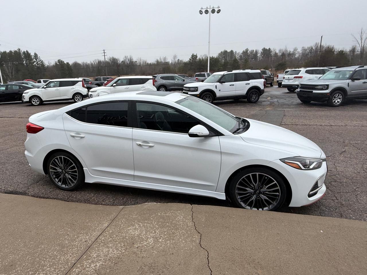 2018 Hyundai Elantra Sport (M6) 4dr Sedan Photo