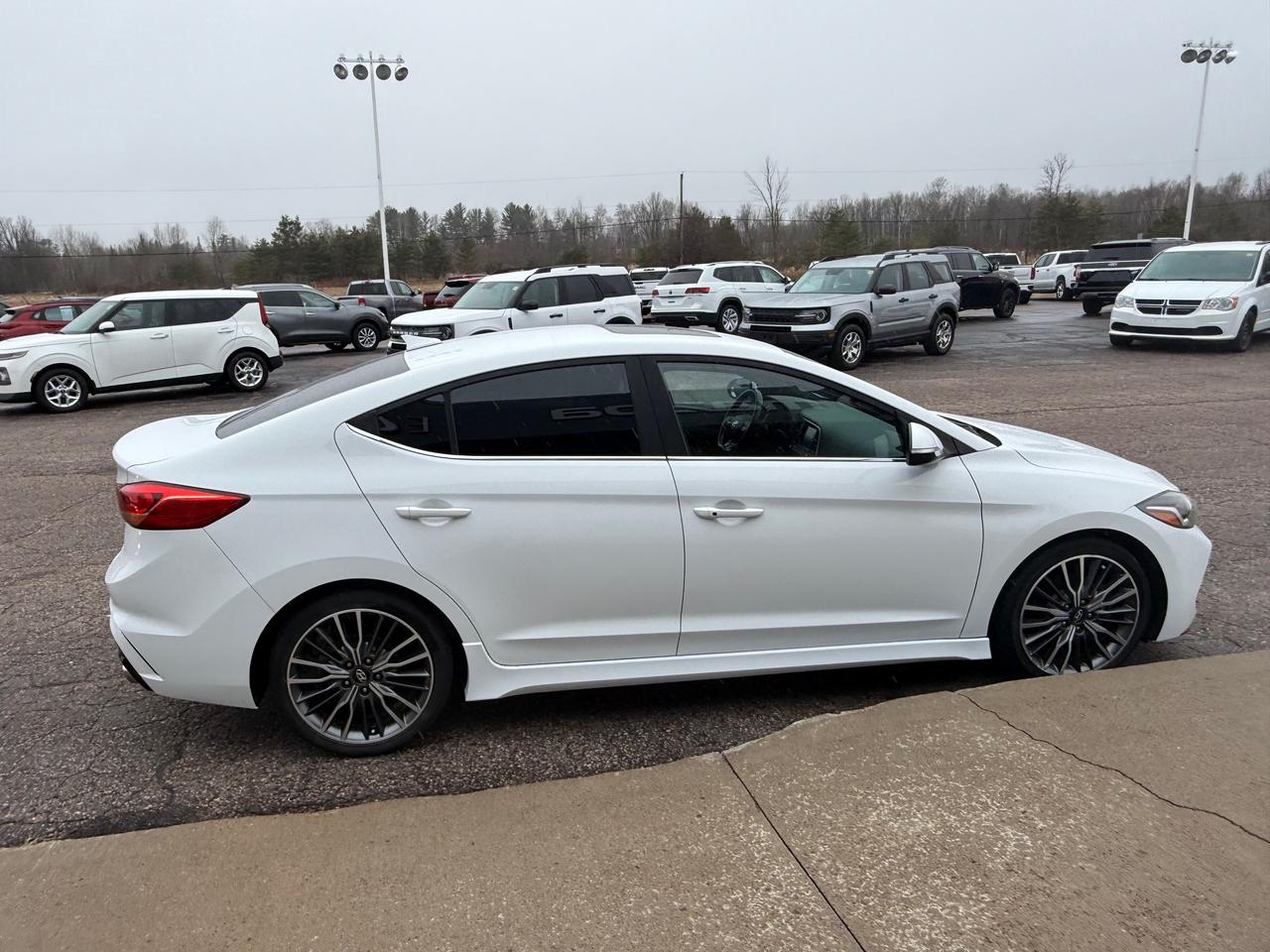 2018 Hyundai Elantra Sport (M6) 4dr Sedan Photo