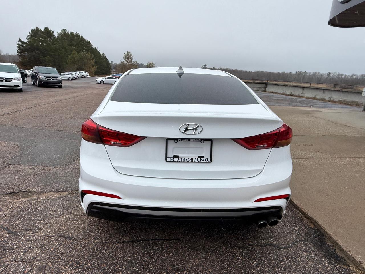 2018 Hyundai Elantra Sport (M6) 4dr Sedan Photo