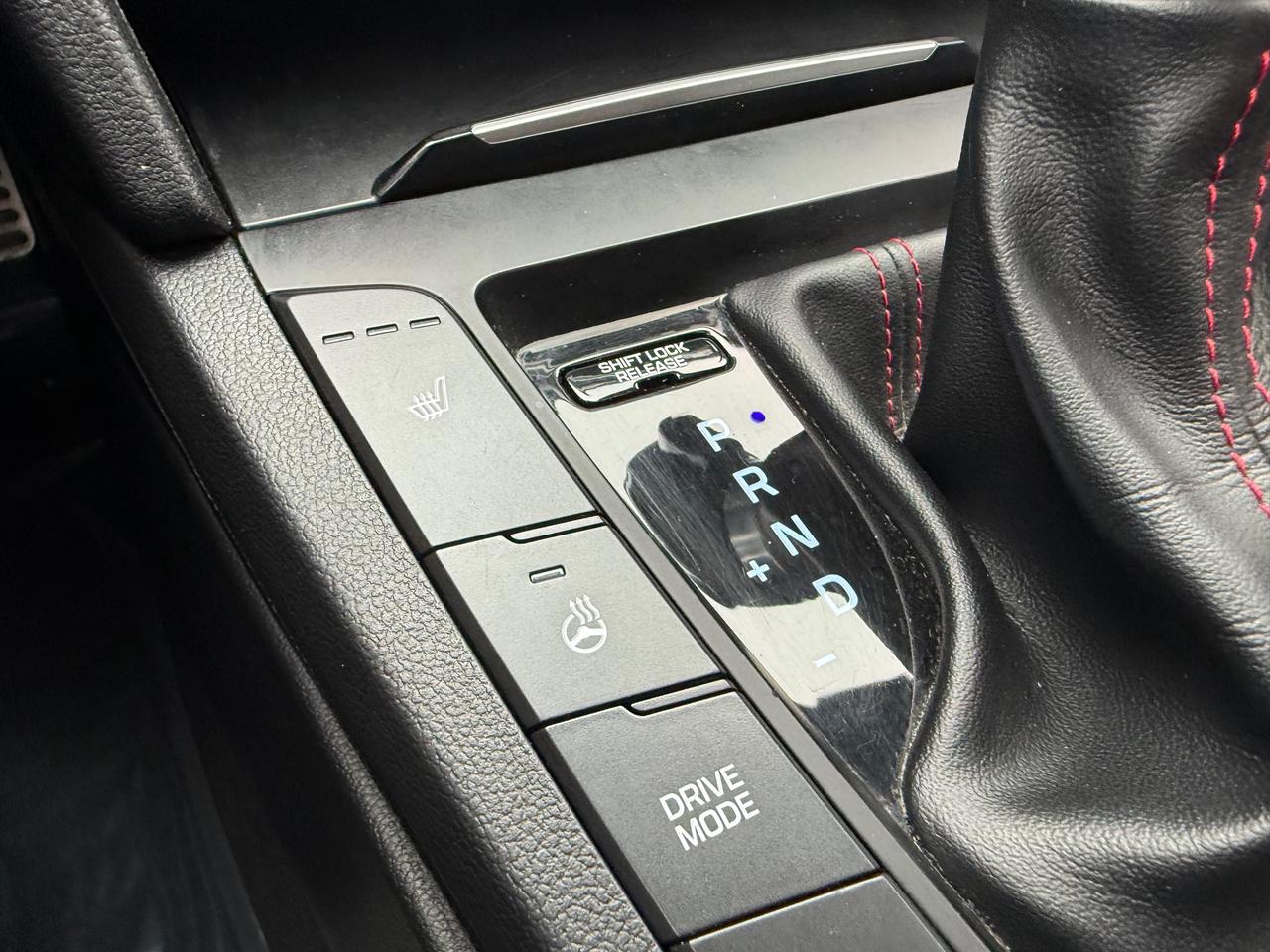 2018 Hyundai Elantra Sport (M6) 4dr Sedan Photo