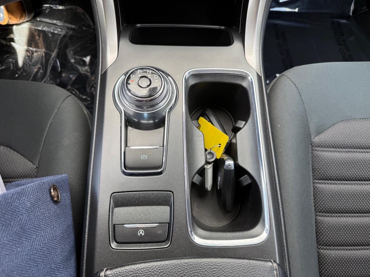 2019 Ford Fusion SE 4dr Front-wheel Drive Sedan Photo